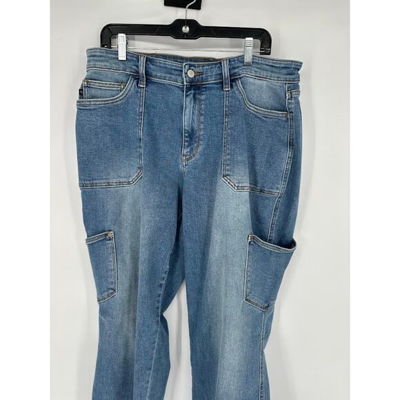 Judy Blue 90s Straight Cargo Jeans Womens 18W Blue High Rise Denim Medium Wash - Picture 2 of 9